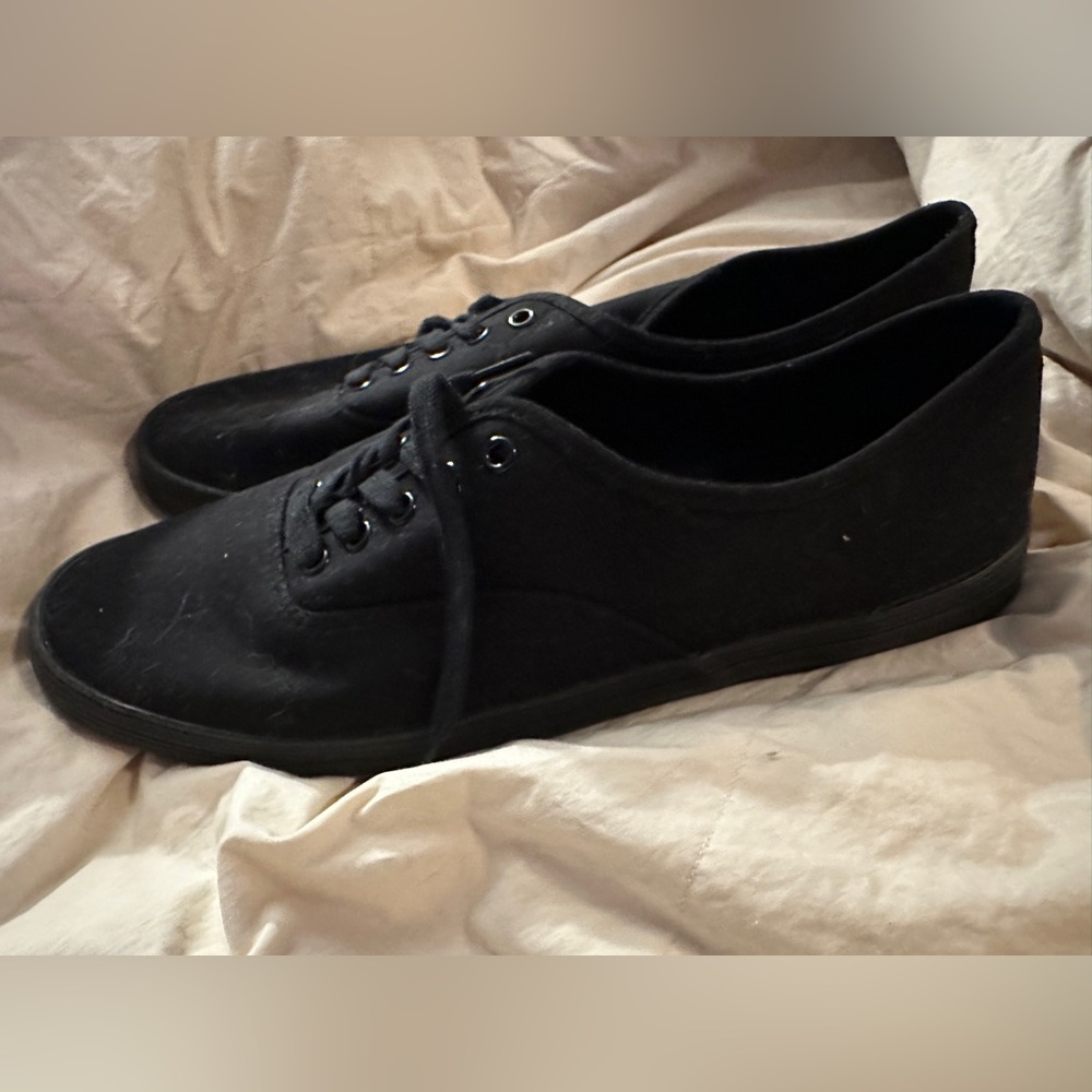 NWOT Black Casual Sneakers 12
